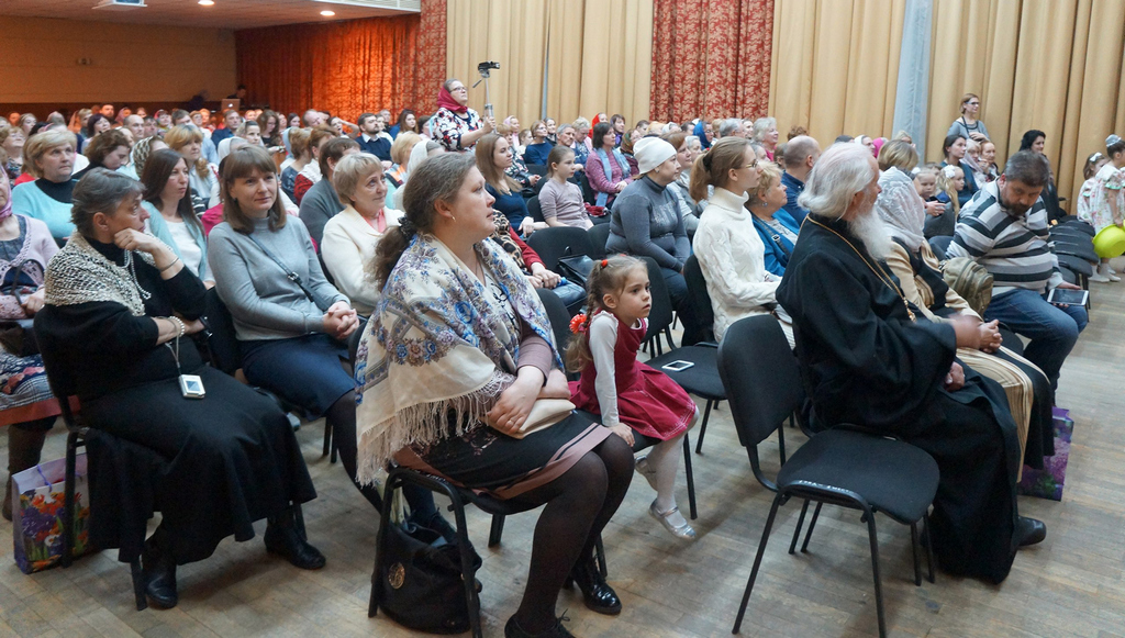 Николо-Перервинский монастырь провел фестиваль «Пасха и милосердие»