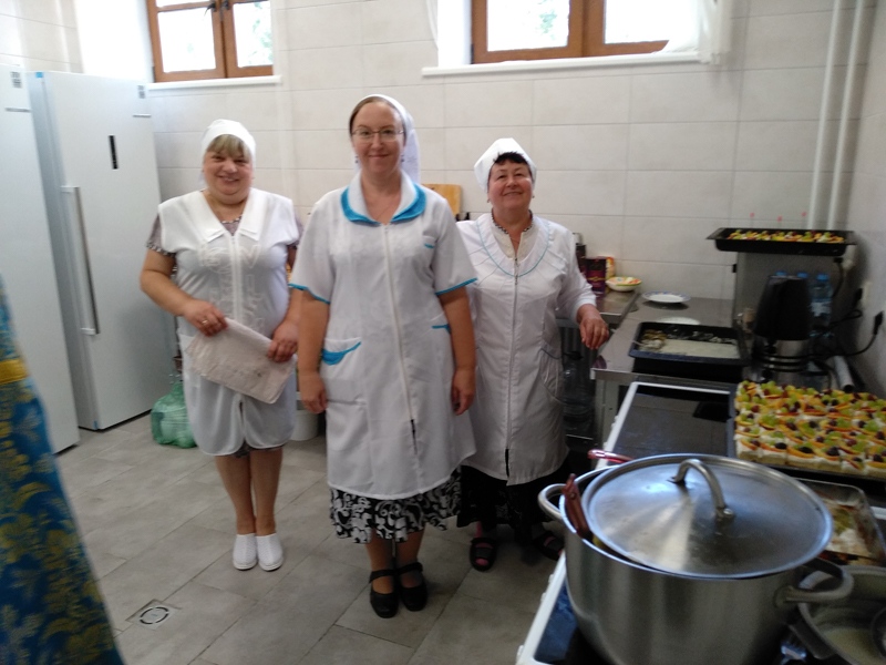В храме Живоначальной Троицы в Троицке состоялось торжественное открытие и освящение нового здания для воскресной школы
