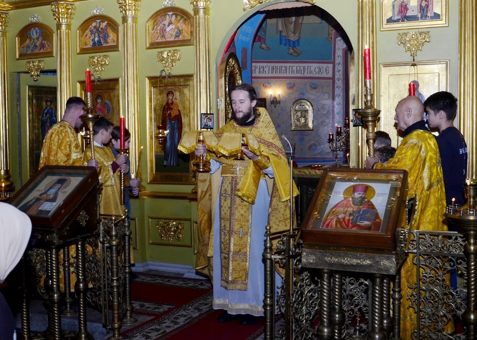 Детская литургия в Никольском