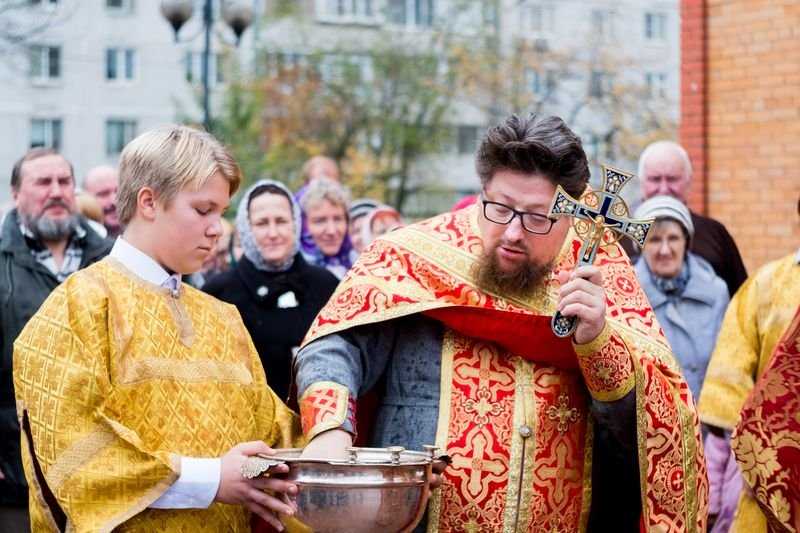 В Щербинке почтили день обретения мощей преподобномученицы Великой княгини Елисаветы