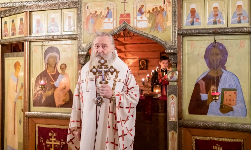 Богослужение на Бутовском полигоне возглавил управляющий благочинием архиепископ Каширский Феогност