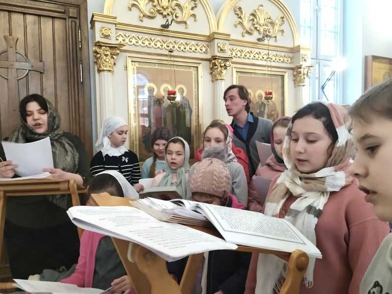 В храмовом комплексе в Щербинке состоялась детская Божественная литургия