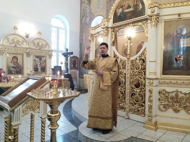 В храмовом комплексе в Щербинке состоялась детская Божественная литургия