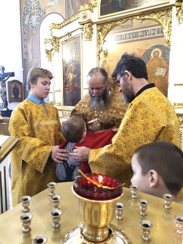 В храмовом комплексе в Щербинке состоялась детская Божественная литургия