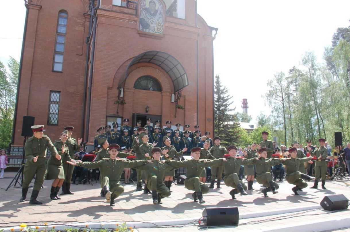 Преосвященный Феогност, митрополит Каширский совершил Божественную Литургию в городском округе Власиха. 23 мая 2021