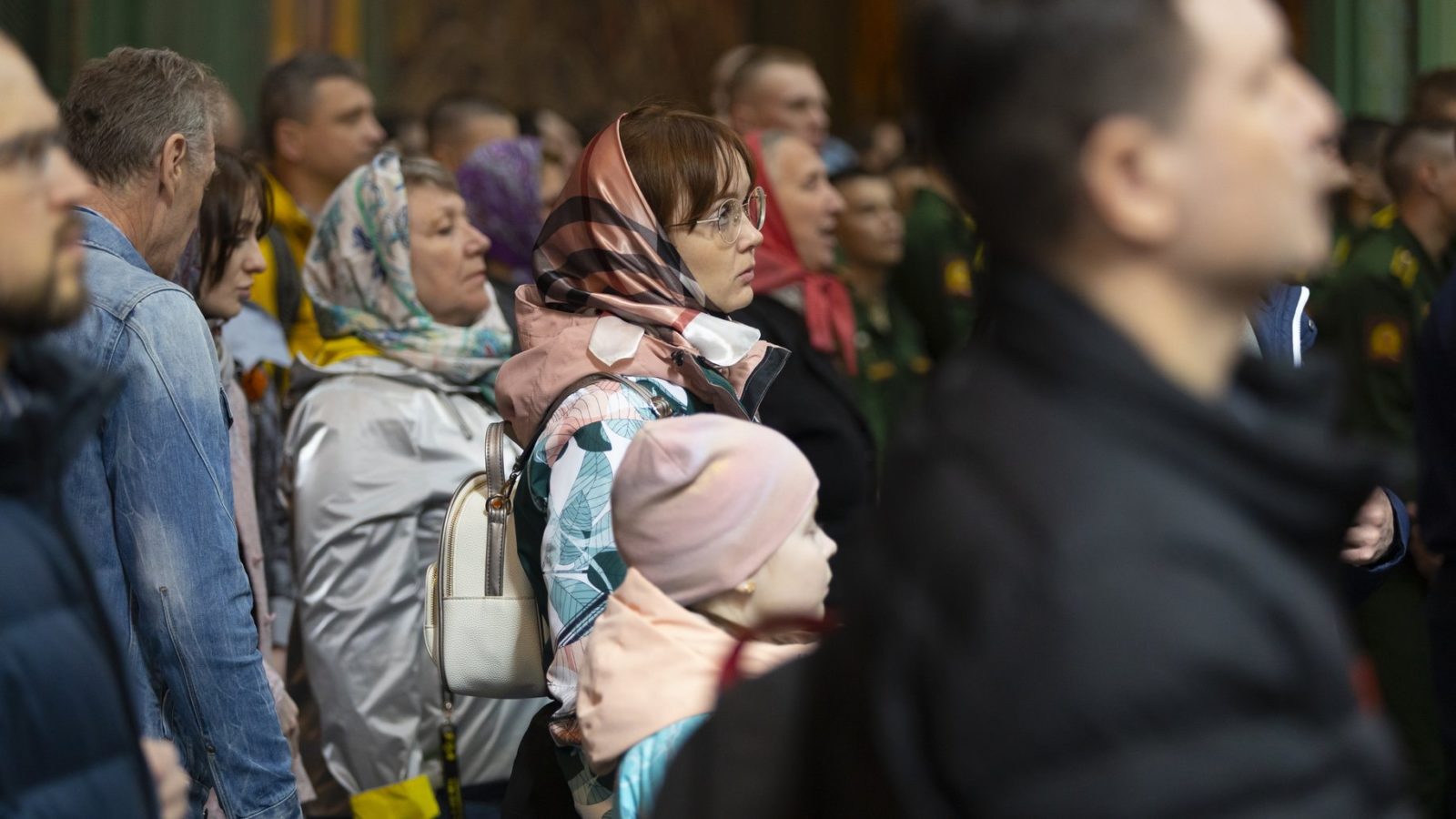 Божественная литургия в Патриаршем соборе в канун Дня Победы