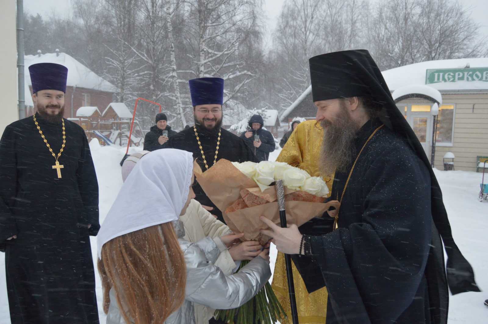 Архиерейское богослужение в храме святителя Тихона