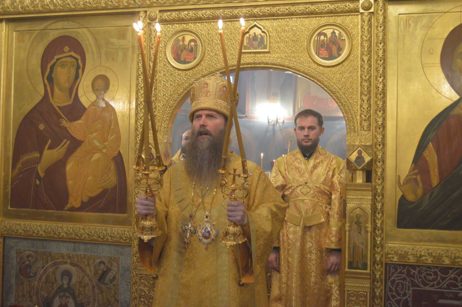 Архиерейское богослужение в храме святителя Тихона