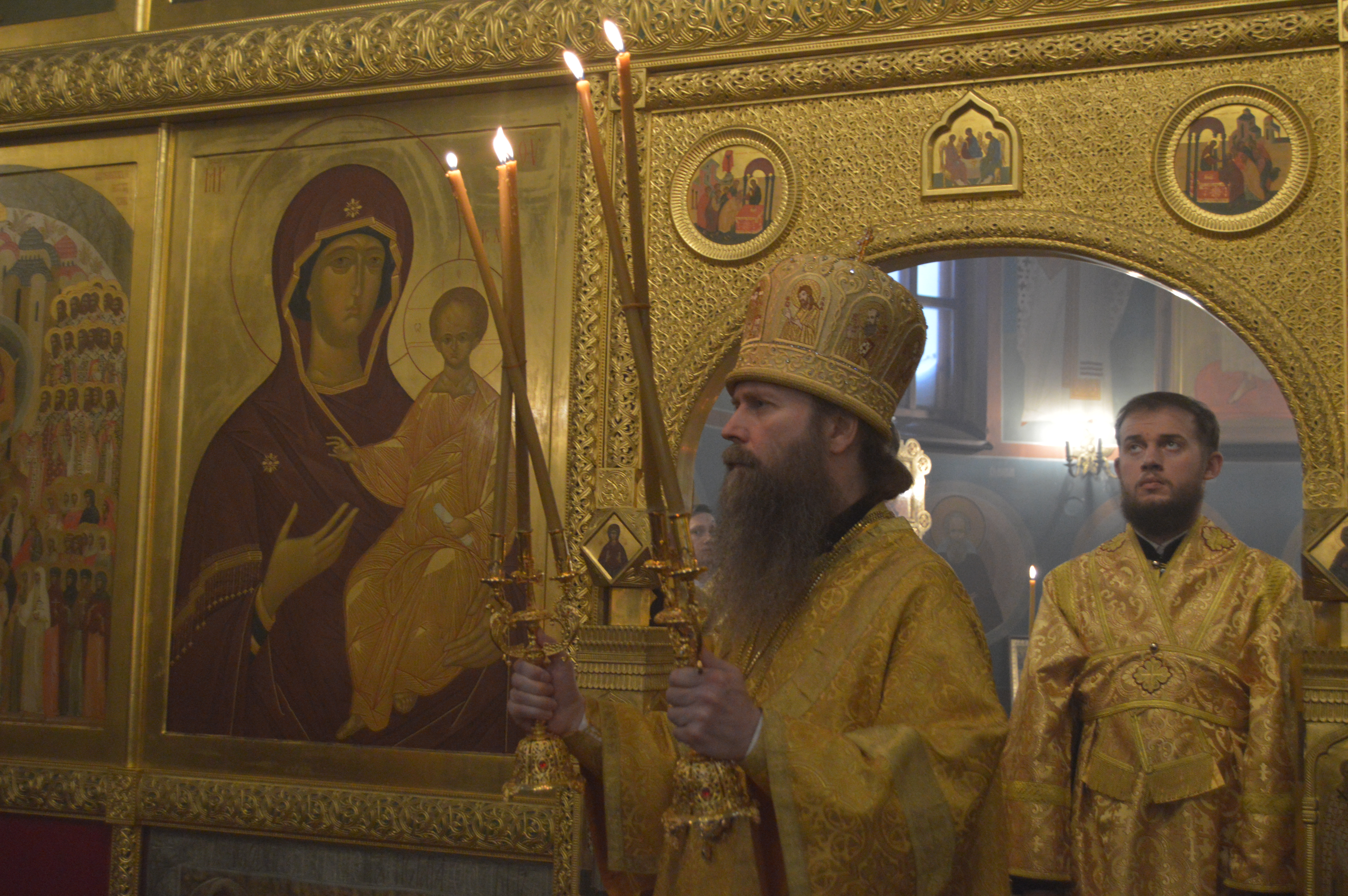 Архиерейское богослужение в храме святителя Тихона