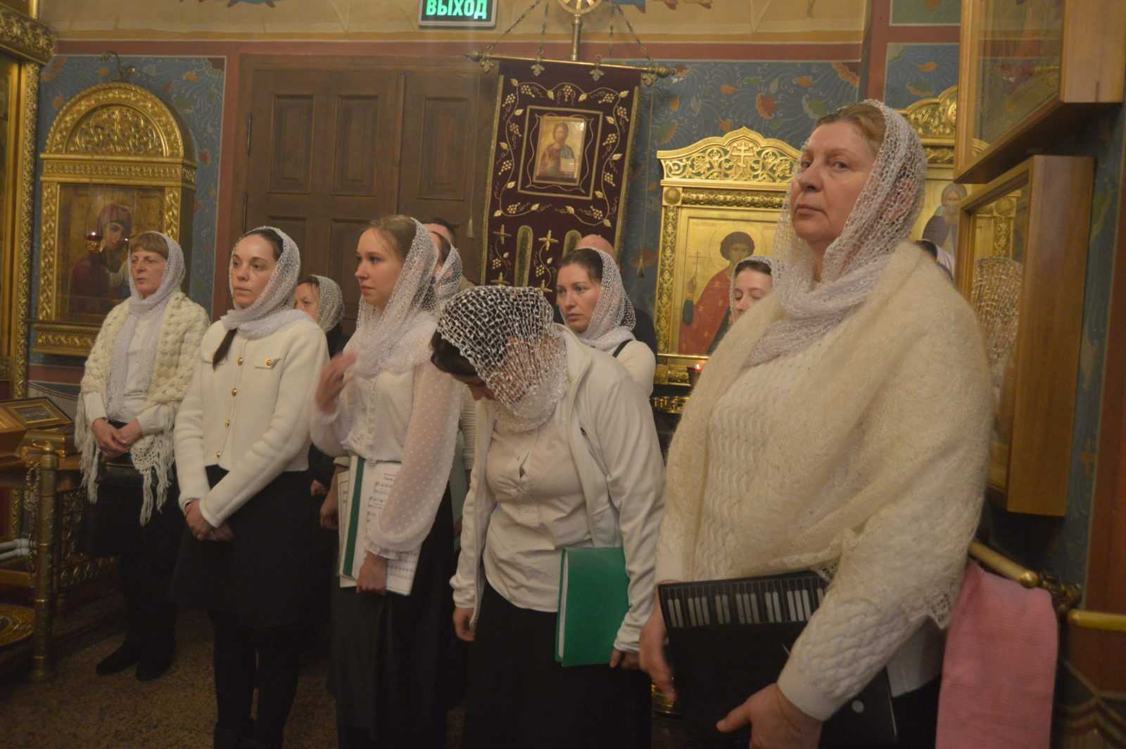 Архиерейское богослужение в храме святителя Тихона
