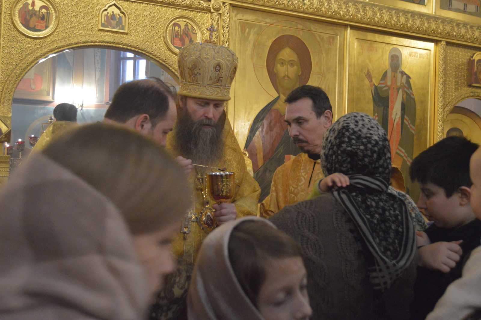 Архиерейское богослужение в храме святителя Тихона