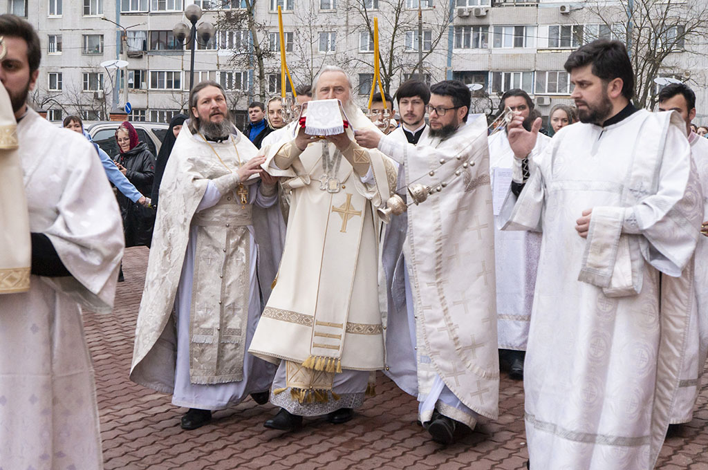 Великое освящение храма иконы Божией Матери «Всецарица» в Щербинке