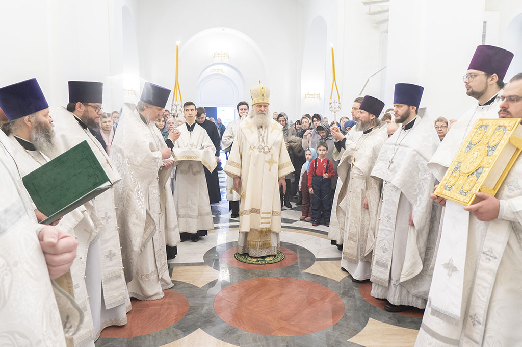Великое освящение храма иконы Божией Матери «Всецарица» в Щербинке
