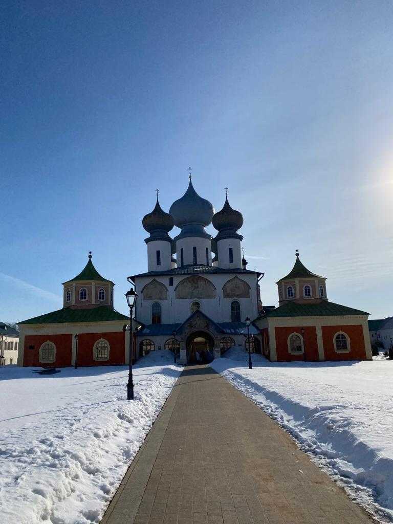 Паломническая поездка прихожан и духовенства храмов г. Московский по монастырям и святыням русского Севера