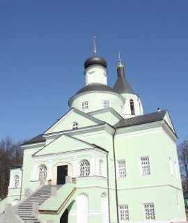 hram_soshestviya_svyatogo_duha_pervomaysky_