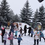 Хоровой коллектив из Отдела социальной защиты п. Старый городок выступил на приходе храма святителя Николая Чудотворца в Никольском Хоровой коллектив из Отдела социальной защиты п. Старый городок выступил на приходе храма святителя Николая Чудотворца в Никольском
