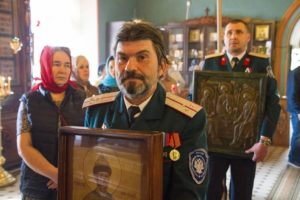 Малый престольный праздник встретила община храма Живоначальной Троицы в Остафьеве