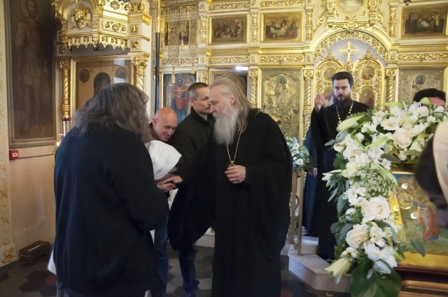 Управляющий викариатством архиепископ Каширский Феогност совершил Божественную Литургию в престольный праздник в храме Архангела Михаила и чуда его в Хонех в Былове