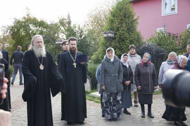 Управляющий викариатством архиепископ Каширский Феогност совершил Божественную Литургию в престольный праздник в храме Архангела Михаила и чуда его в Хонех в Былове