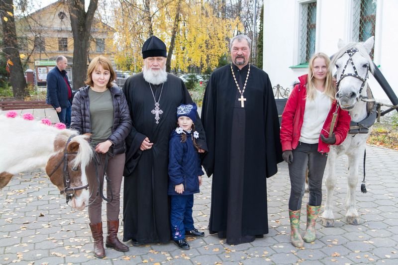 Православный патриотический праздник состоялся в воскресной школе Храма Живоначальной Троицы в Остафьеве