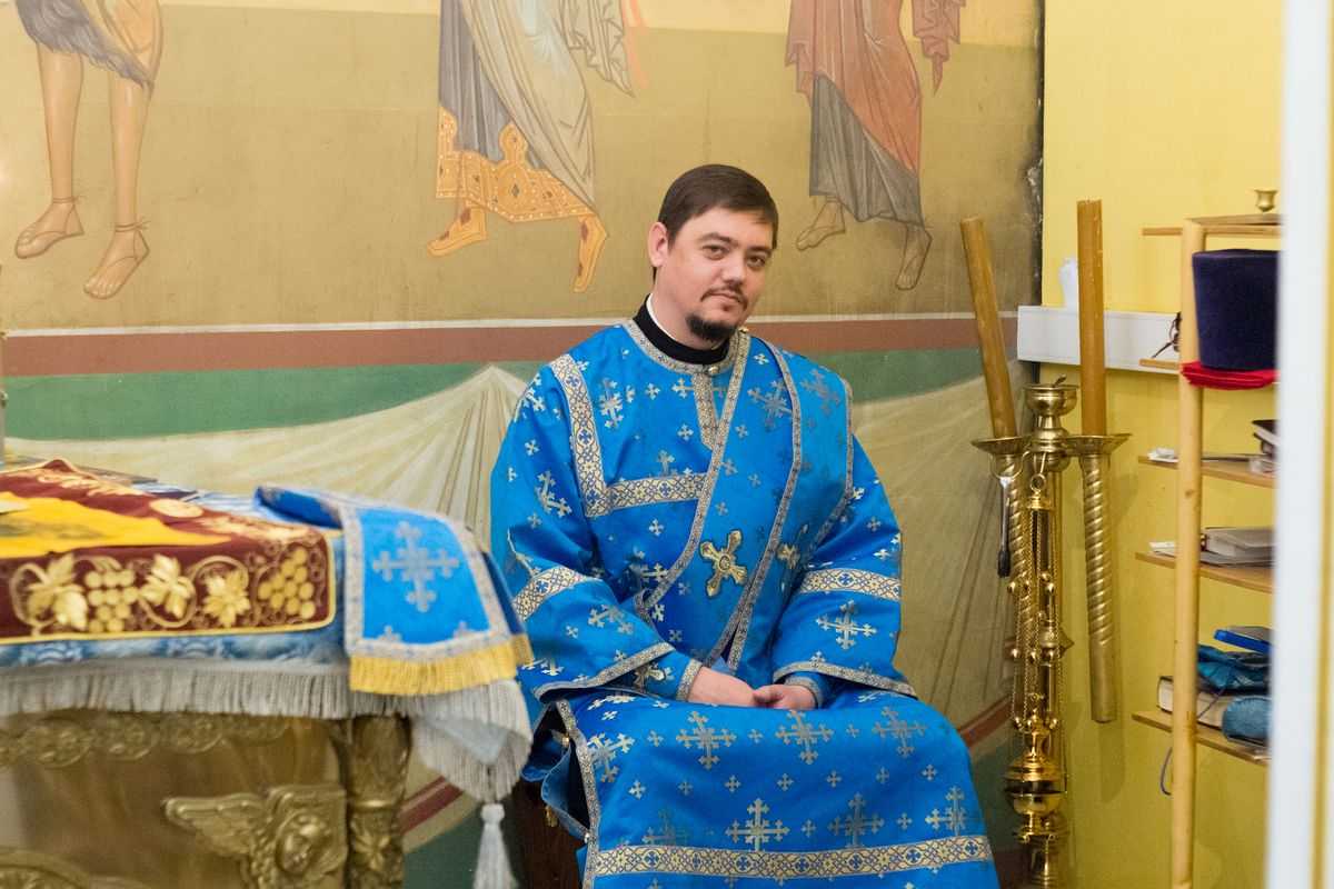 В храме в честь Святой преподобномученицы Великой княгини Елисаветы в Щербинке прошла праздничная литургия