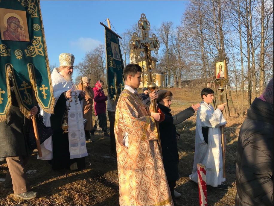 Протоиерей Сергий Киселев совершил Богоявленскую Божественную литургию в храме Святителя Николая в Здехово
