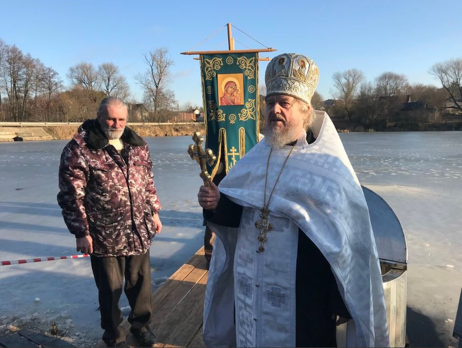 Протоиерей Сергий Киселев совершил Богоявленскую Божественную литургию в храме Святителя Николая в Здехово