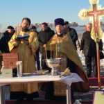 Молебен у поклонного креста в поселении Первомайское вблизи деревни Рогозинино