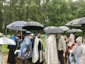 Праздничный молебен на месте строительства храма Вознесения Господня в Бачурине. Праздничный молебен на месте строительства храма Вознесения Господня в Бачурине.