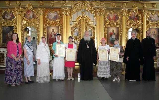 Великое освящение приделов в честь Владимирской иконы Божией Матери и свв. апп. Петра и Павла Великое освящение приделов в честь Владимирской иконы Божией Матери и свв. апп. Петра и Павла