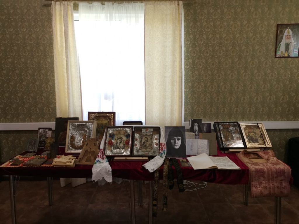 Выставка «Церковная утварь эпохи гонений» в храме святого благоверного князя Андрея Боголюбского в г. Московском Выставка «Церковная утварь эпохи гонений» в храме святого благоверного князя Андрея Боголюбского в г. Московском