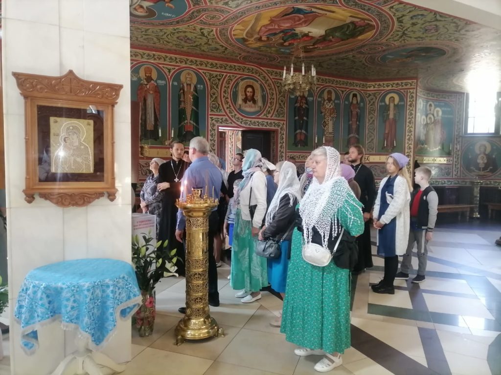 Поездка в парк «Патриот» и по святым местам г. Звенигород Поездка в парк «Патриот» и по святым местам г. Звенигород