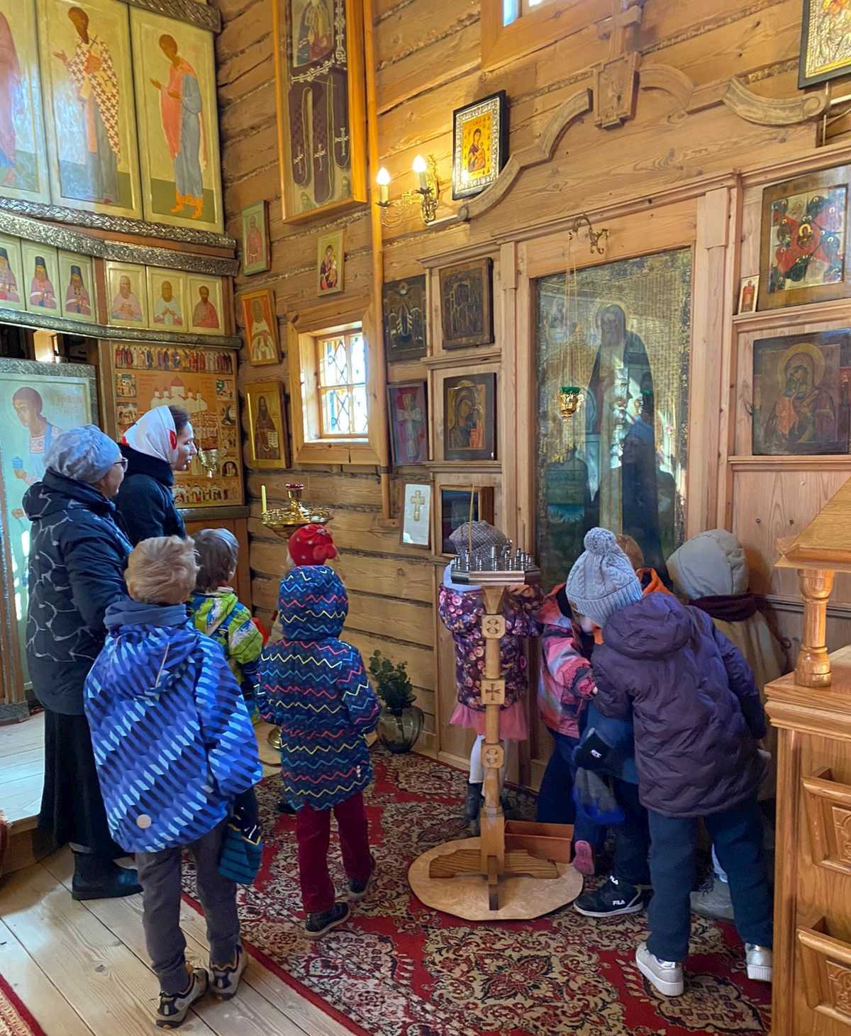 05. В храме