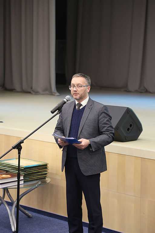 Рождественская встреча в префектуре Рождественская встреча в префектуре