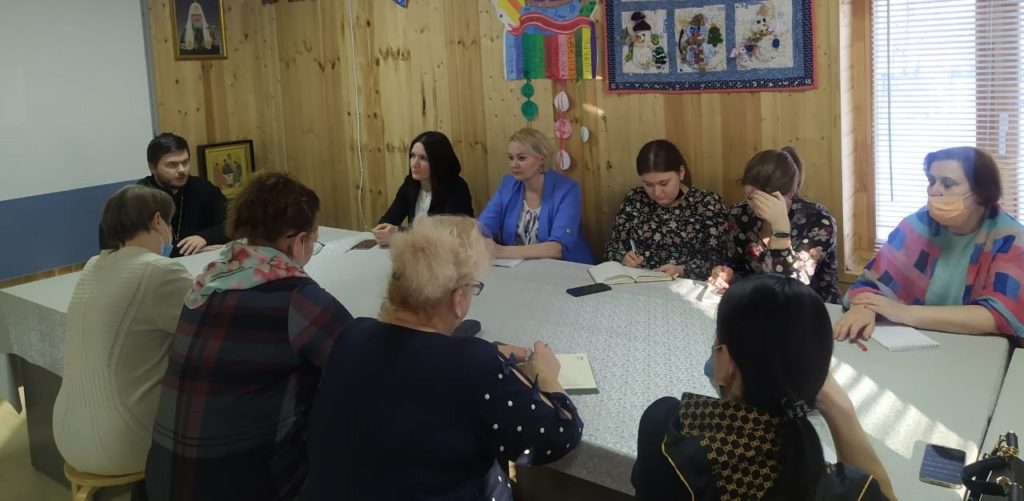 Семинар в помощь школьным учителям