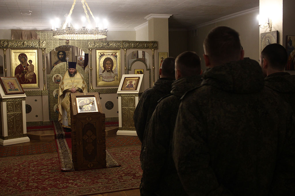 Литургия в Севастопольской бригаде Литургия в Севастопольской бригаде