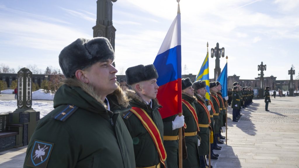 Торжественное освящение Боевого знамени Торжественное освящение Боевого знамени