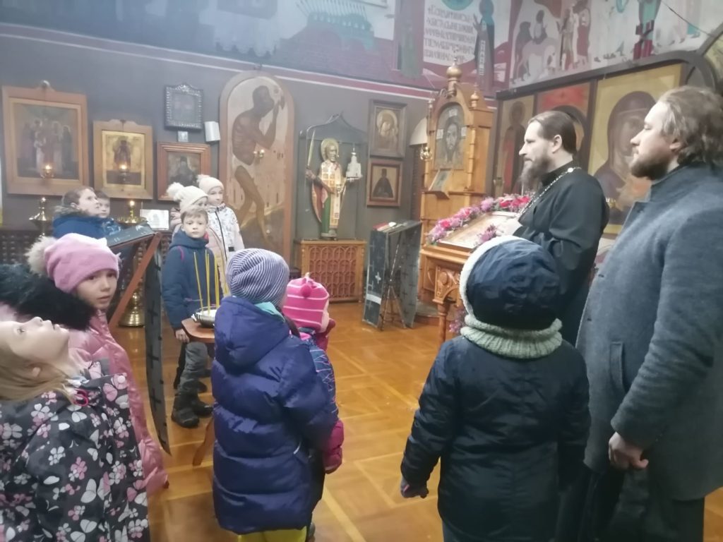 Паломническая поездка воскресной школы храма святителя Николая Мирликийского в с. Никольское Паломническая поездка воскресной школы храма святителя Николая Мирликийского в с. Никольское