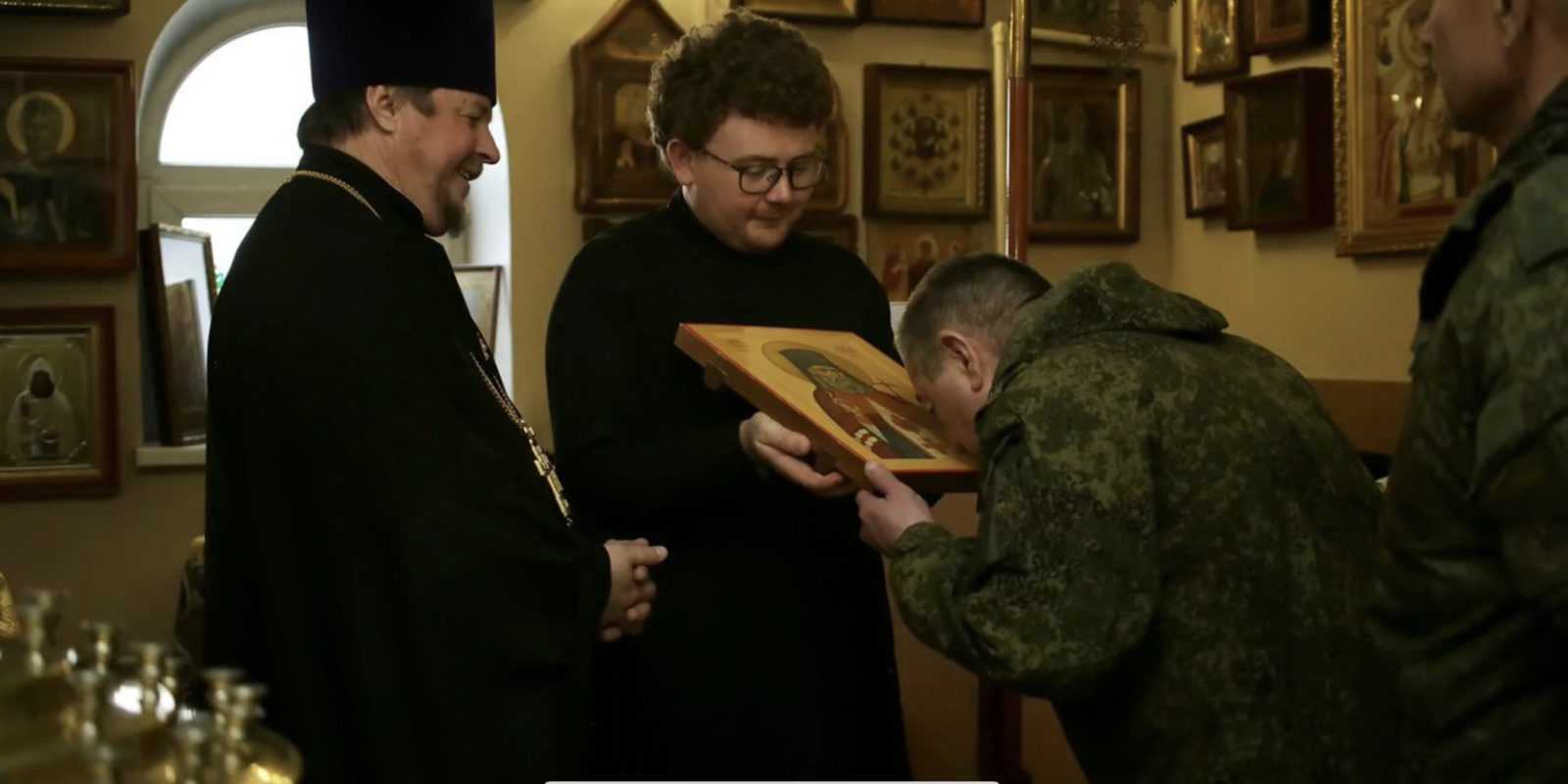 ПРОДОЛЖАЕТСЯ МИССИЯ «БЕЖЕНЦАМ ДОНБАССА». ПОМОЩЬ ИДЕТ ПРОДОЛЖАЕТСЯ МИССИЯ «БЕЖЕНЦАМ ДОНБАССА». ПОМОЩЬ ИДЕТ