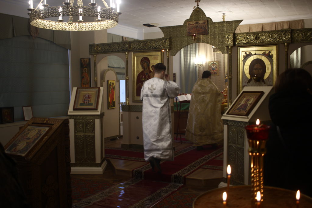 Божественная литургия в Севастопольской бригаде