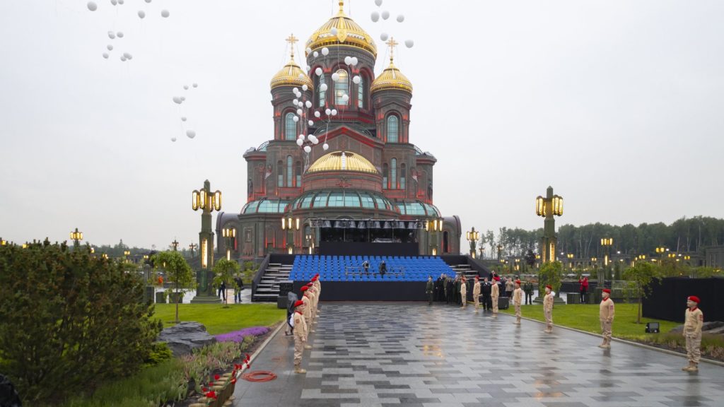 1418 свечей в день Памяти и скорби
