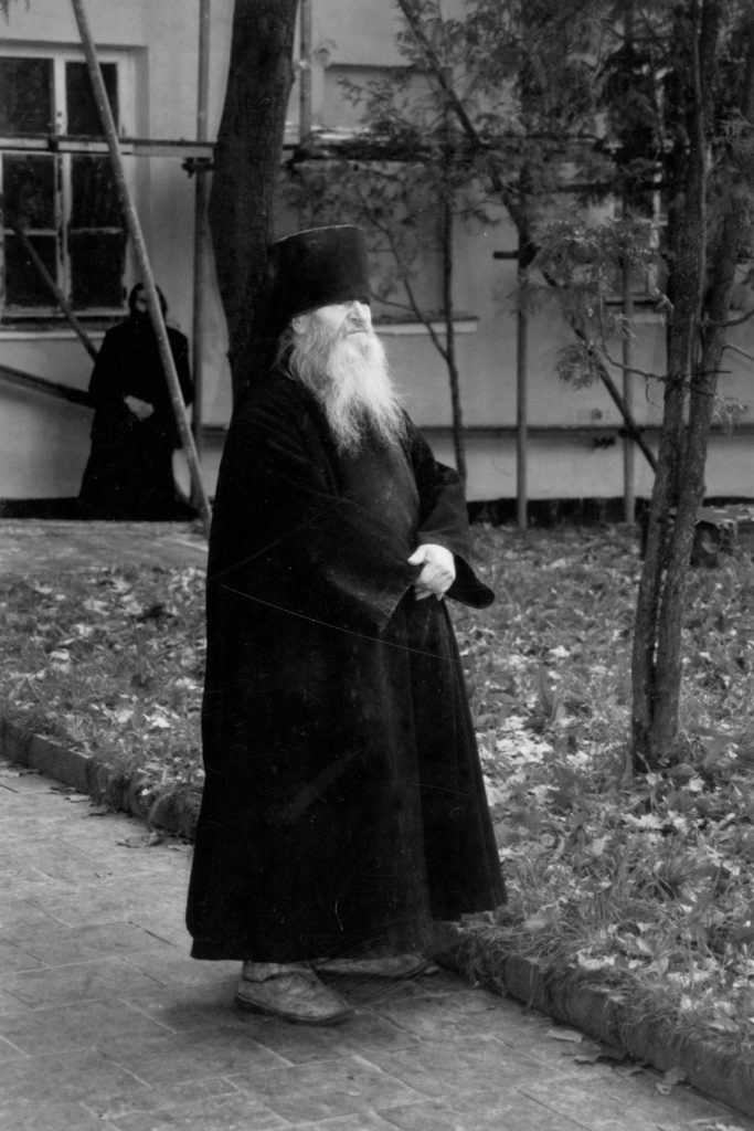 17 июля — день кончины насельника Троице-Сергиевой Лавры иеродиакона Софрония (Кузина; † 17.07. 2001)