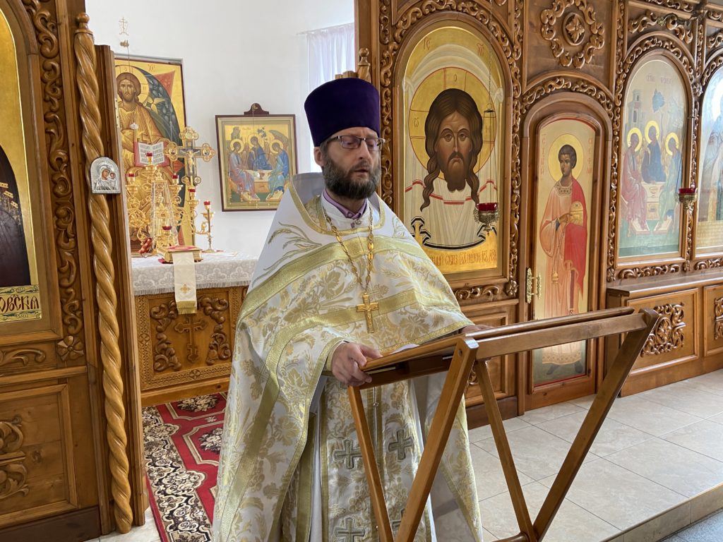 Освящение иконы священномученика Владимира Четверина Освящение иконы священномученика Владимира Четверина