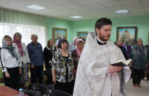Молебен в Ясенках Молебен в Ясенках