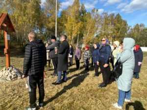 Освящение Поклонного Креста в деревне Песье Освящение Поклонного Креста в деревне Песье