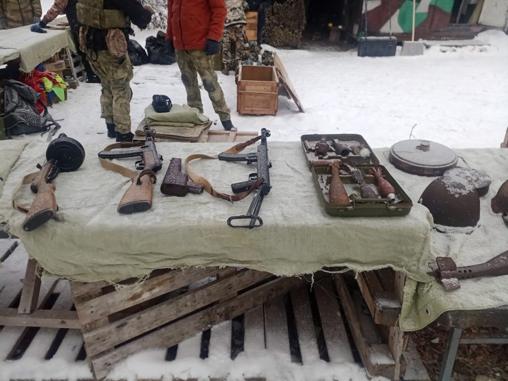 Военно-патриотический слёт молодежи в Ватутинках Военно-патриотический слёт молодежи в Ватутинках