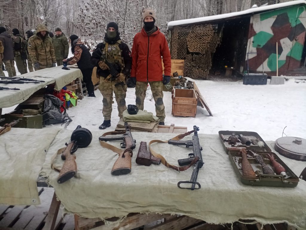Военно-патриотический слёт молодежи в Ватутинках Военно-патриотический слёт молодежи в Ватутинках