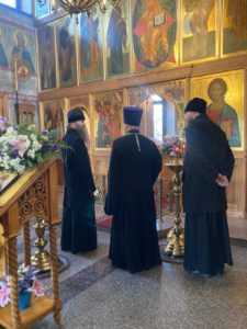 Визит архиерея в храм иконы Божией Матери «Неувядаемый Цвет» Визит архиерея в храм иконы Божией Матери «Неувядаемый Цвет»