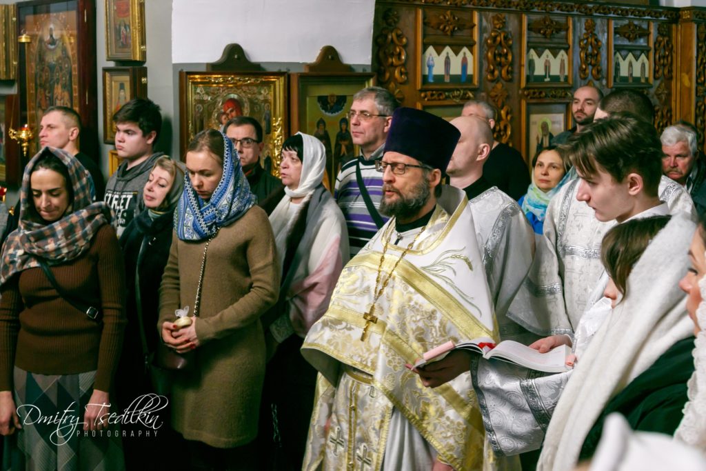 В храме Живоначальной Троицы в Ознобишине прошли торжества, посвященные празднованию Рождества Христова