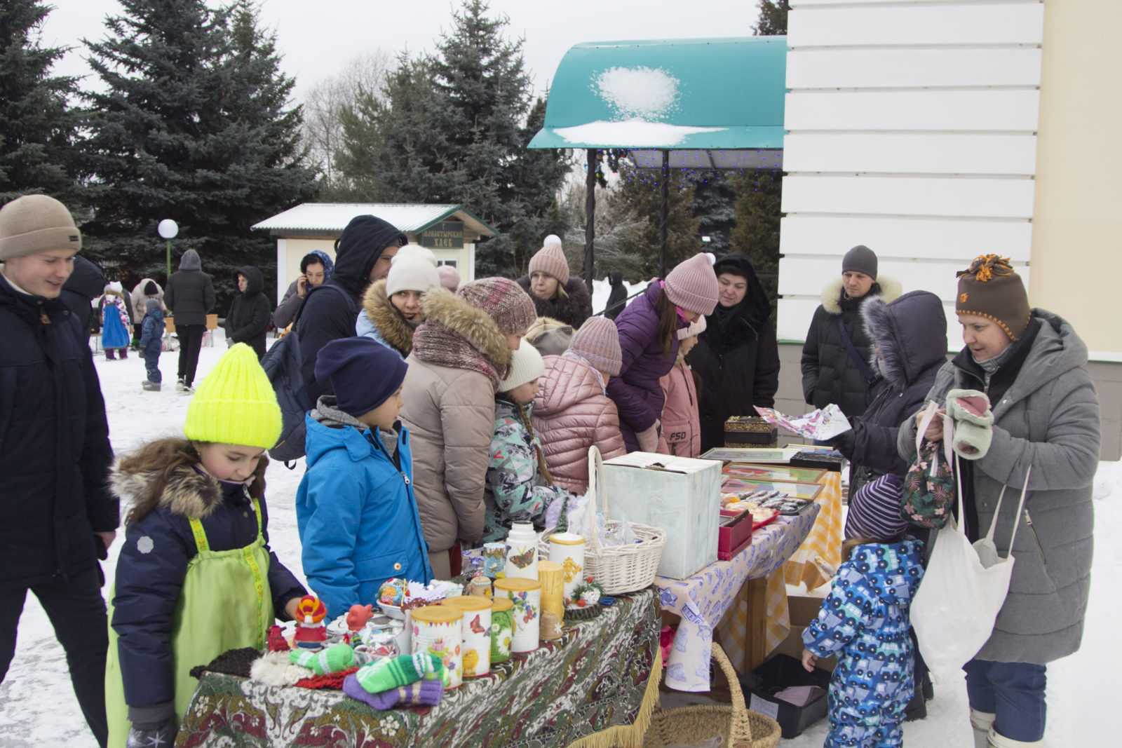Рождественская ярмарка в Никольском Рождественская ярмарка в Никольском